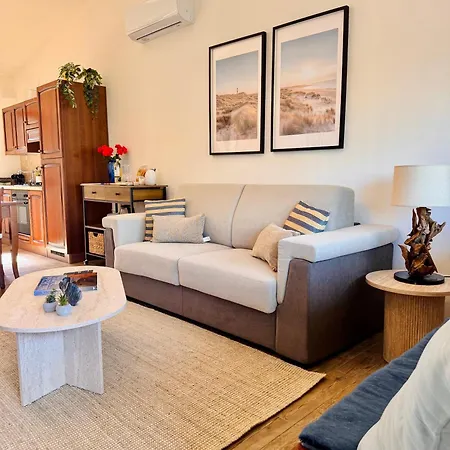 Nereidi-the Coastal Apartman Quartu SantʼElena